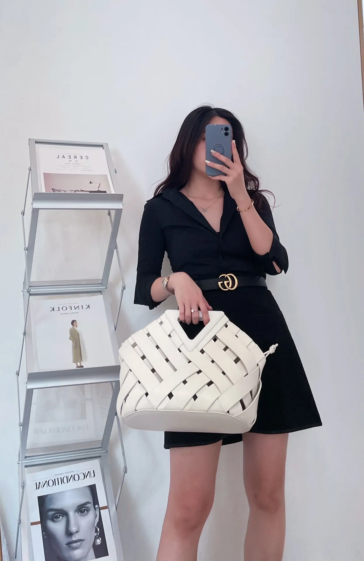 #自家小妹 Upper body renderings. Sometimes relaxed and casual, sometimes high-end and classic. Very suitable for fashionable ladies.